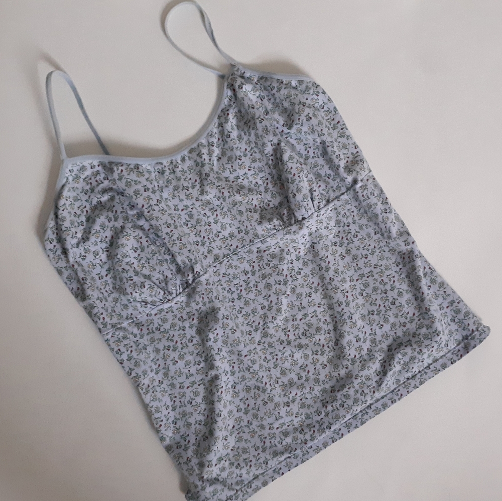 Swell Floral Spaghetti Strap Cropped Camis…